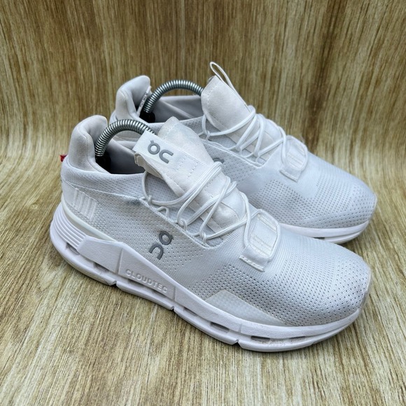 On Running Shoes - On Cloud Cloudnova Women's Size 6.5 White Mesh Sneakers Shoes Athletic